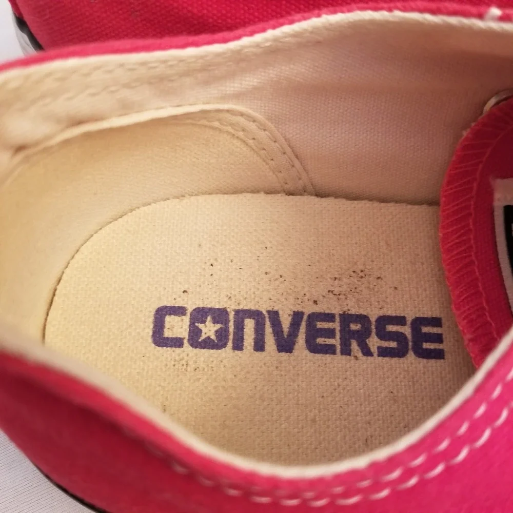 Converse Chuck Taylor All Star Low Top Red Canvas Sneakers American Flag CharmW8 - Picture 4 of 9